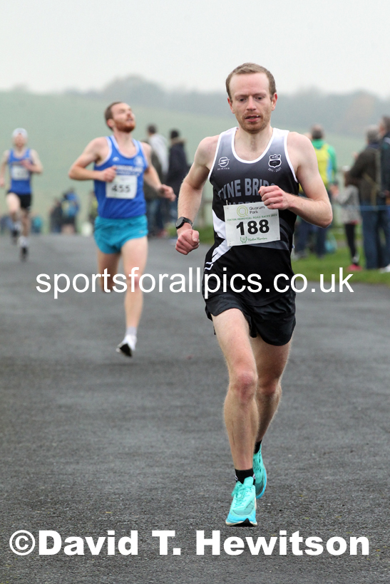 Senior Mens and Womens 2021 Heaton Memorial 10k Road Race, Town Moor, Newcastle. Photo: David T. Hewitson/Sports for All Pics